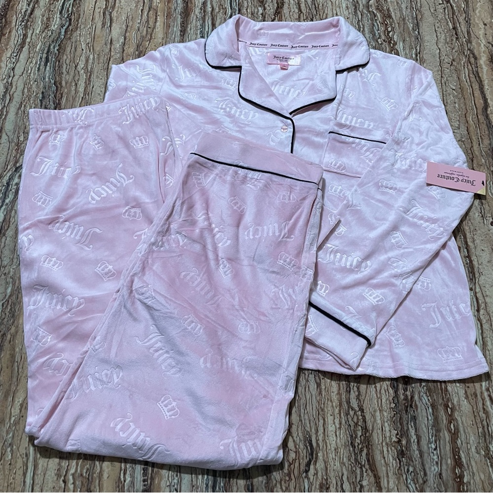 Juicy Couture - Picture 4 of 7